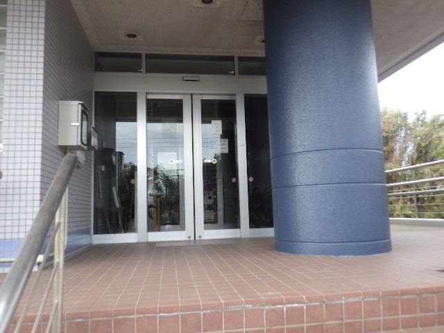 建物の入り口の写真